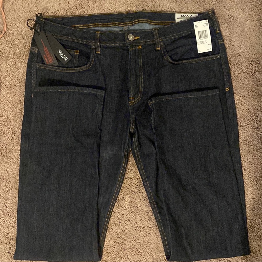Buffalo men’s jeans. NWT. Size 38x32. Super skinny.